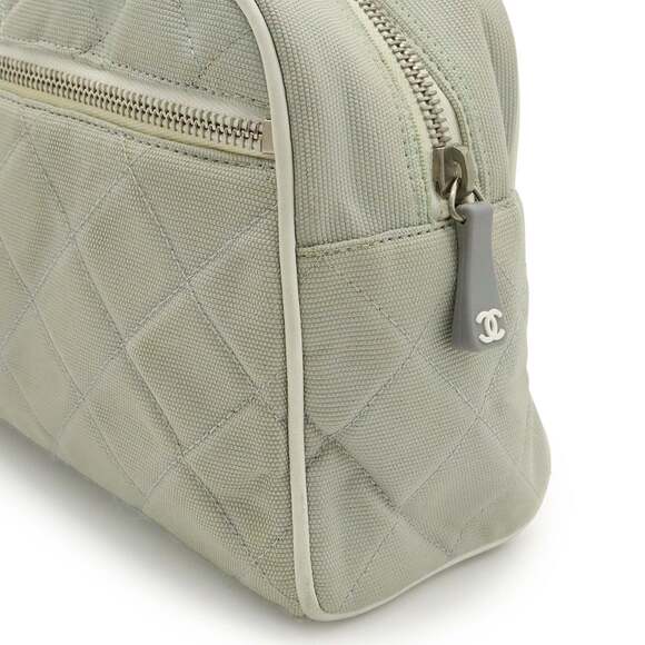CHANEL Sport Line Matelasse Handbag in Canvas and Leather, Light Gray White - Picture 6 of 10